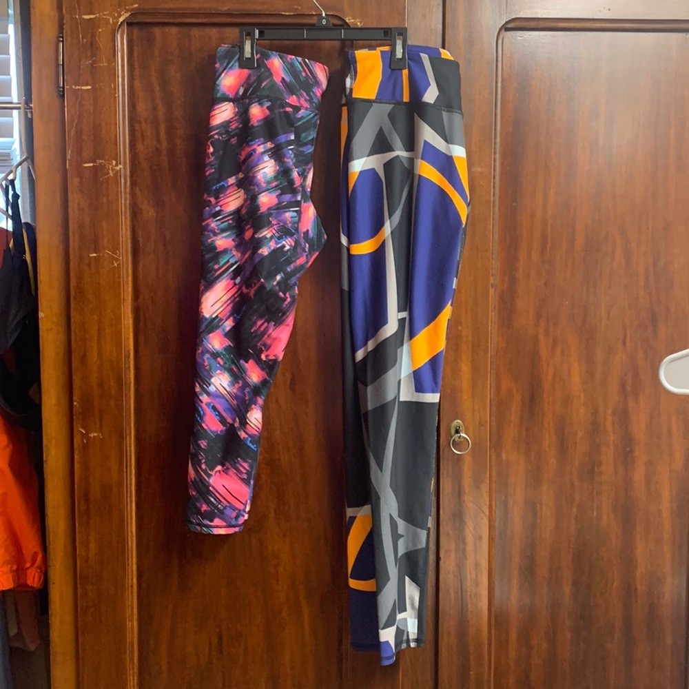 Multiple 2 pair Fabletics workout yoga leggings pants size M
